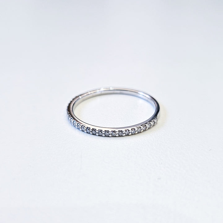 Micropavé Half Eternity Band