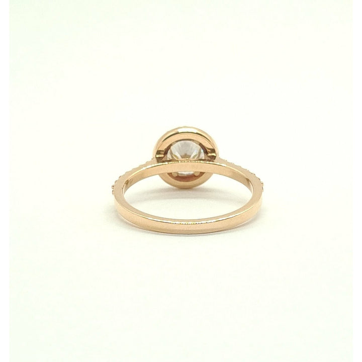 Round Halo Micropavé Moissanite Ring