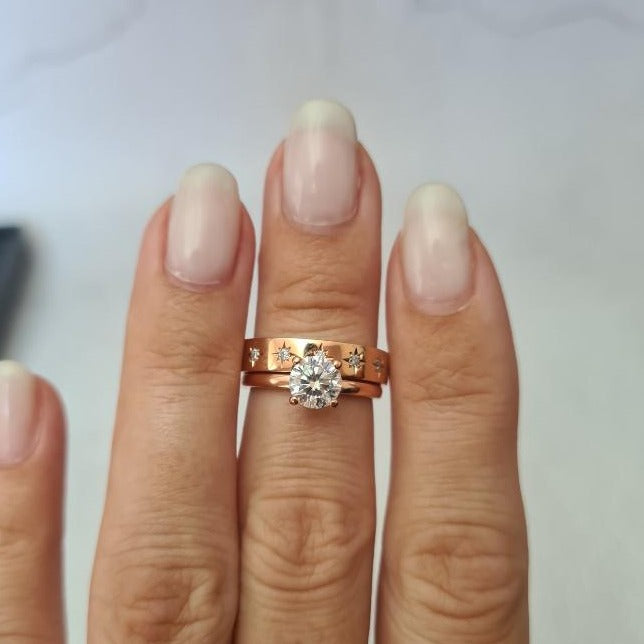 Minimalist Round Solitaire Moissanite Ring
