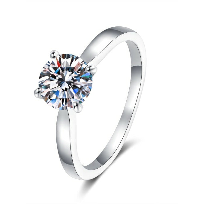Classic Round Solitaire Moissanite Ring