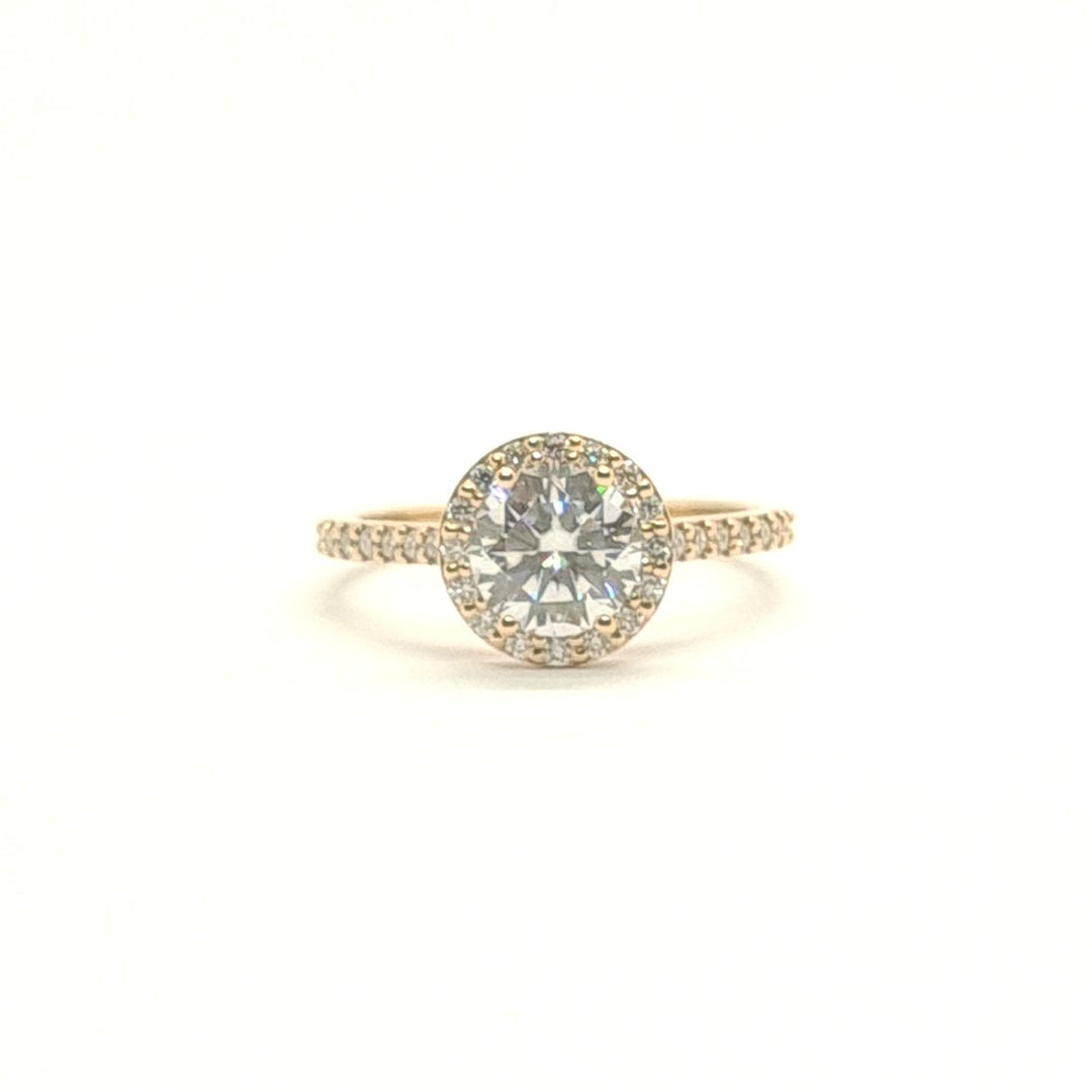 Round Halo Micropavé Moissanite Ring